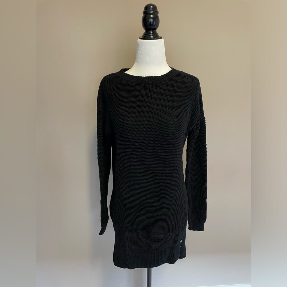 Monk & Lou XS Knit Sweater Dress or Long Sweater
Button Back Detail
